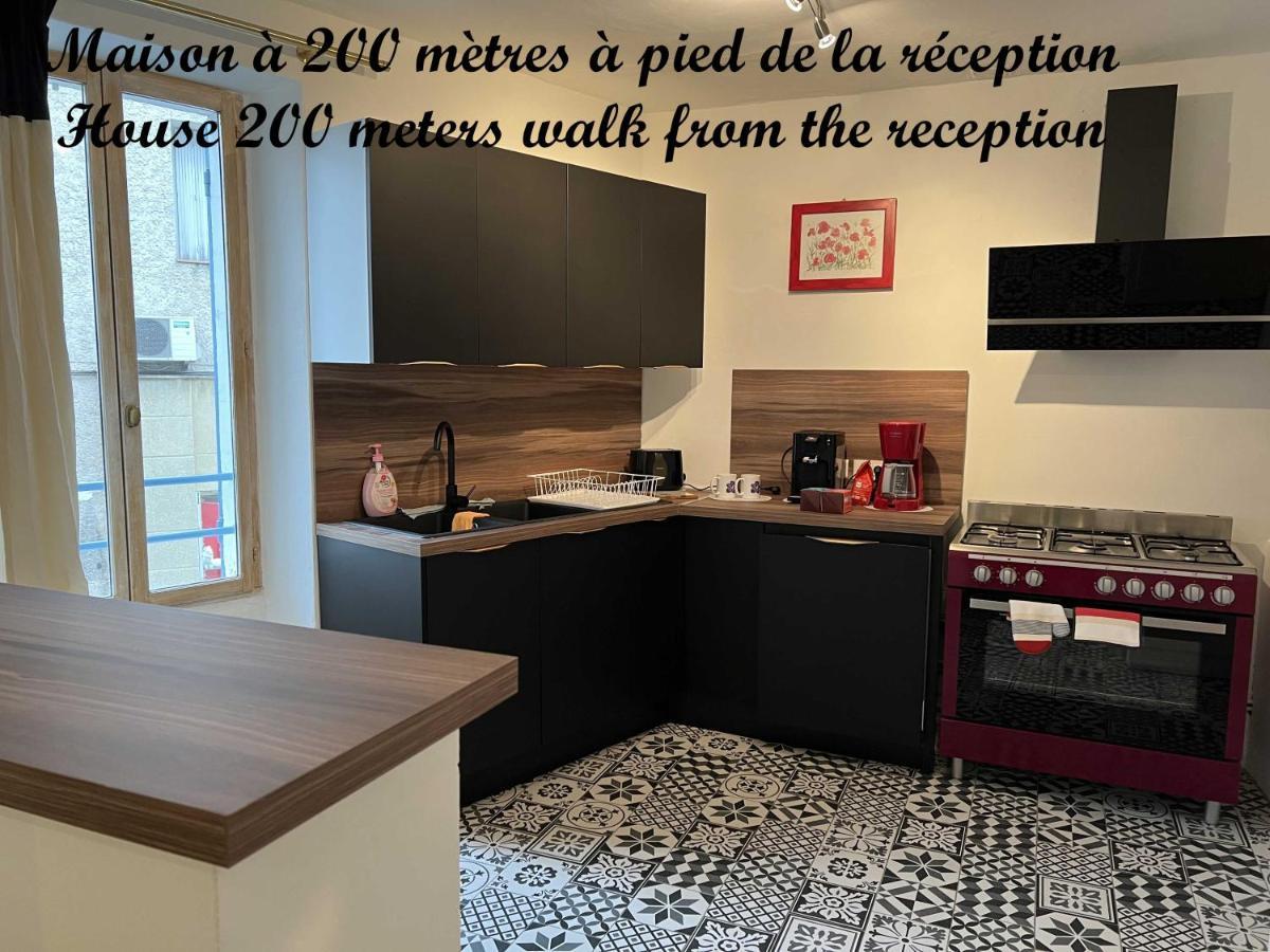 Le Clos Violette Et Le 11 D'Aglae - Hotel De Charme Design De Luxe LʼIsle-sur-la-Sorgue Εξωτερικό φωτογραφία